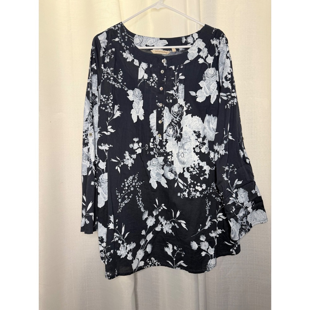 Soft Surroundings Floral Tunic Top Women's Size L Navy Blue White Romantic